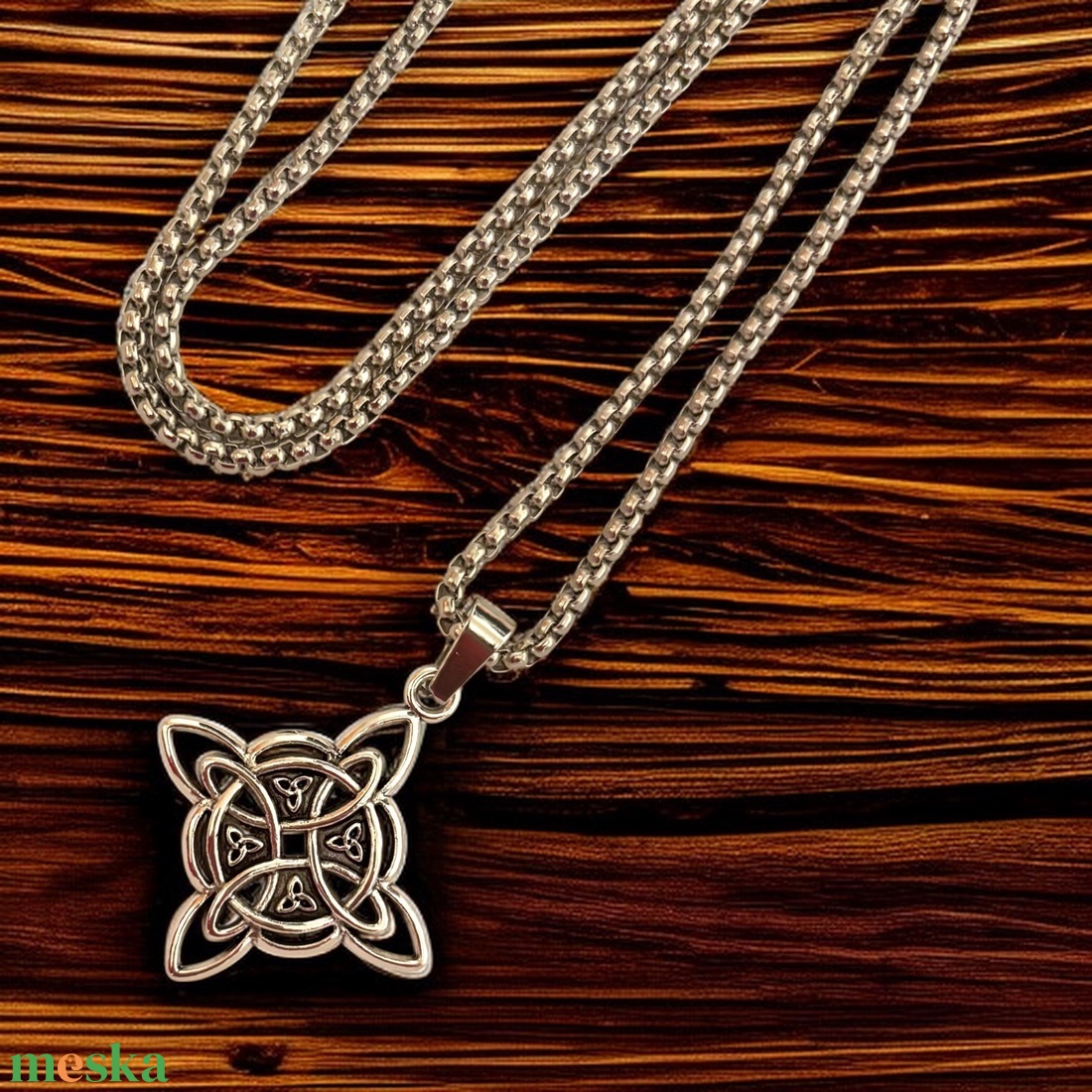 Kelta csomó medál nemesacél láncon szimbólum 002 - ékszer - nyaklánc - medálos nyaklánc - Meska.hu