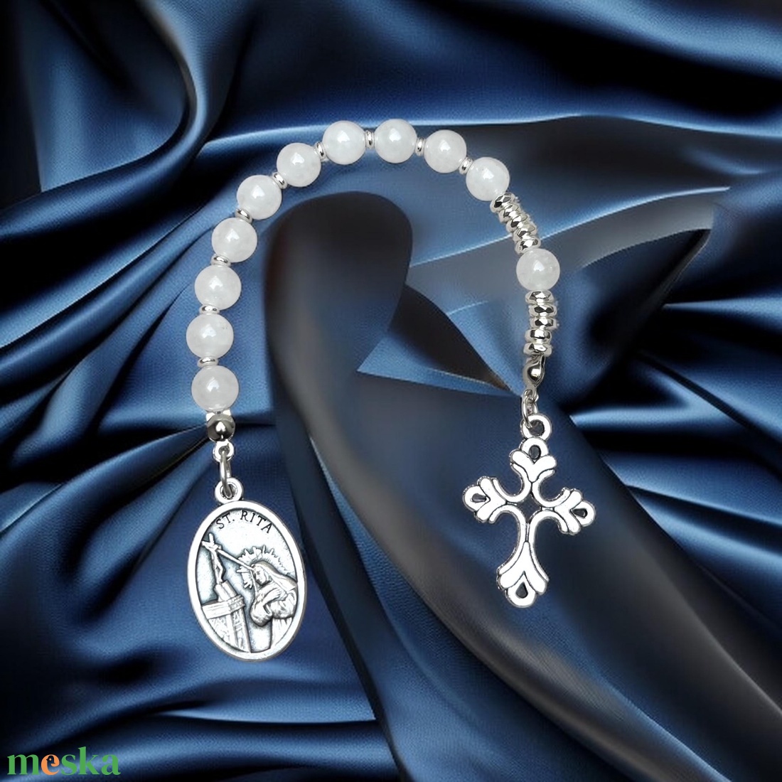 Fehér jáde zseb rózsafüzér Szent Rita csodás éremmel medállal  - otthon & életmód - vallás - lánc & füzér - Meska.hu