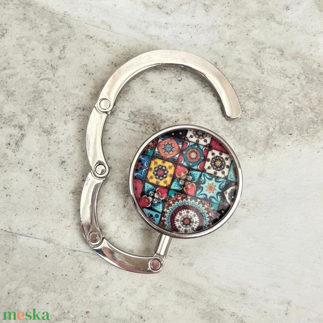 Cement csempe mintás Táska Akasztó Táskaakasztó 5726989 - táska & tok - kulcstartó & táskadísz - táskaakasztó - Meska.hu