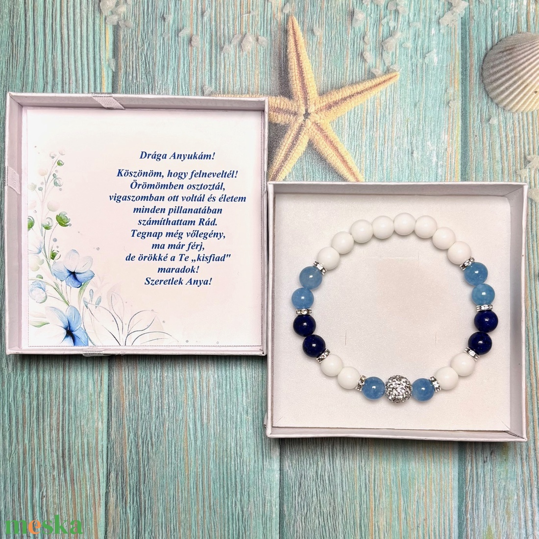 Örömanya szülőköszöntő ajándék ásvány karkötő shamballa dísszel díszdobozban kísérő szöveggel kék fehér - esküvő - emlék & ajándék - szülőköszöntő ajándék - Meska.hu
