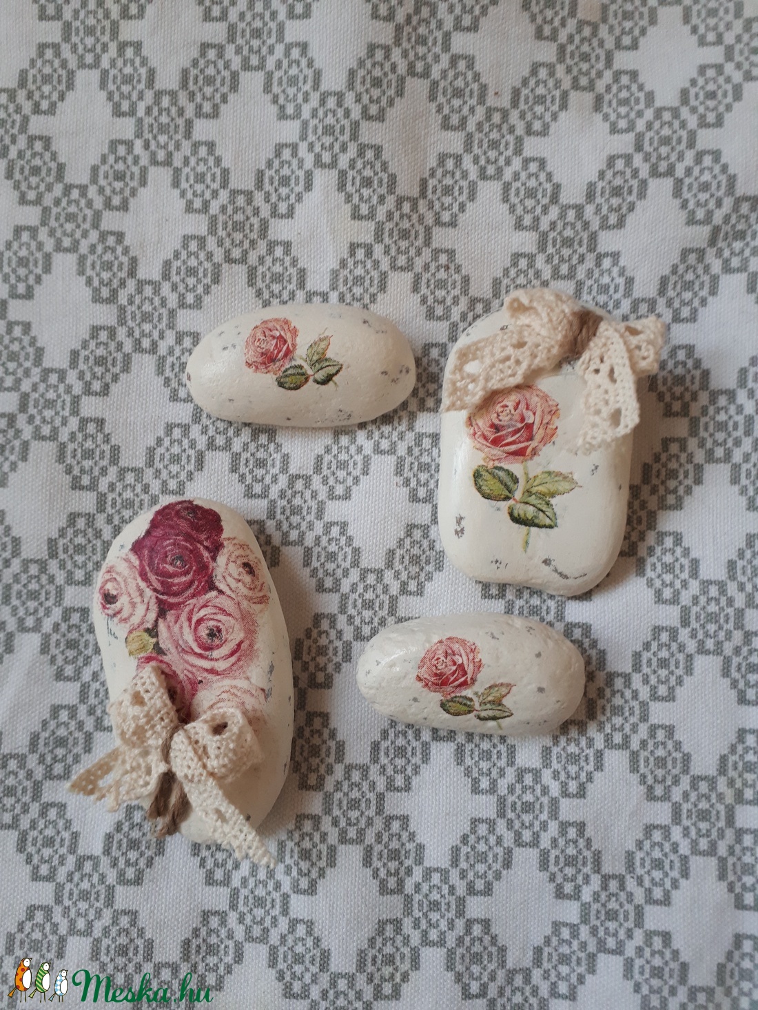 Festett kő - Vintage rózsa kollekció - - Meska.hu Festett kő - Vintage rózsa kollekció - - Meska.hu