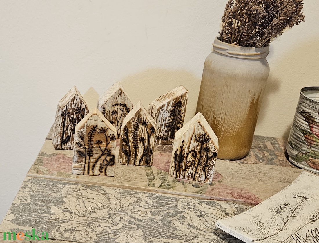 Házikó dekor fából - karácsony - karácsonyi lakásdekoráció - karácsonyi falu, házikó - Meska.hu