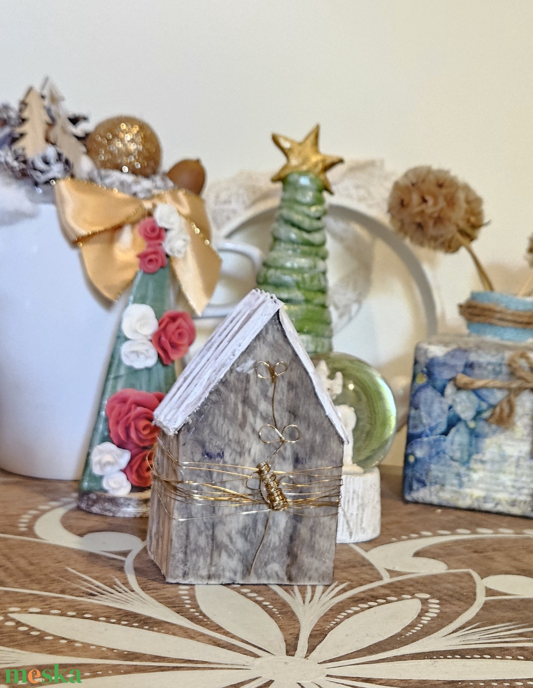 Házikó dekor fából - karácsony - karácsonyi lakásdekoráció - karácsonyi falu, házikó - Meska.hu