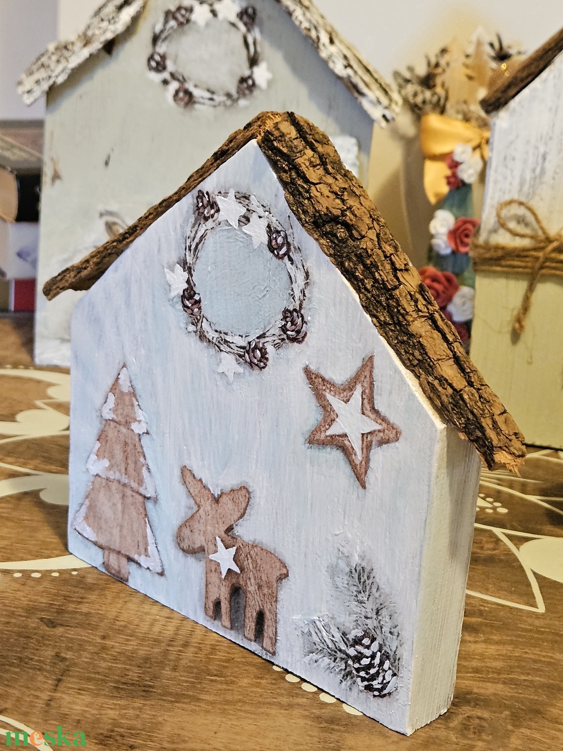 Házikó dekor fából - karácsony - karácsonyi lakásdekoráció - karácsonyi falu, házikó - Meska.hu