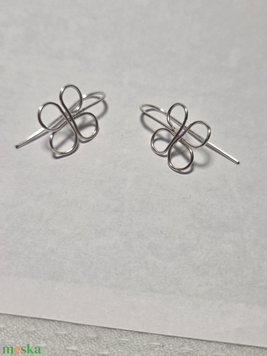 Virágos fülbevaló és karkötő - ékszer - ékszerszett - Meska.hu