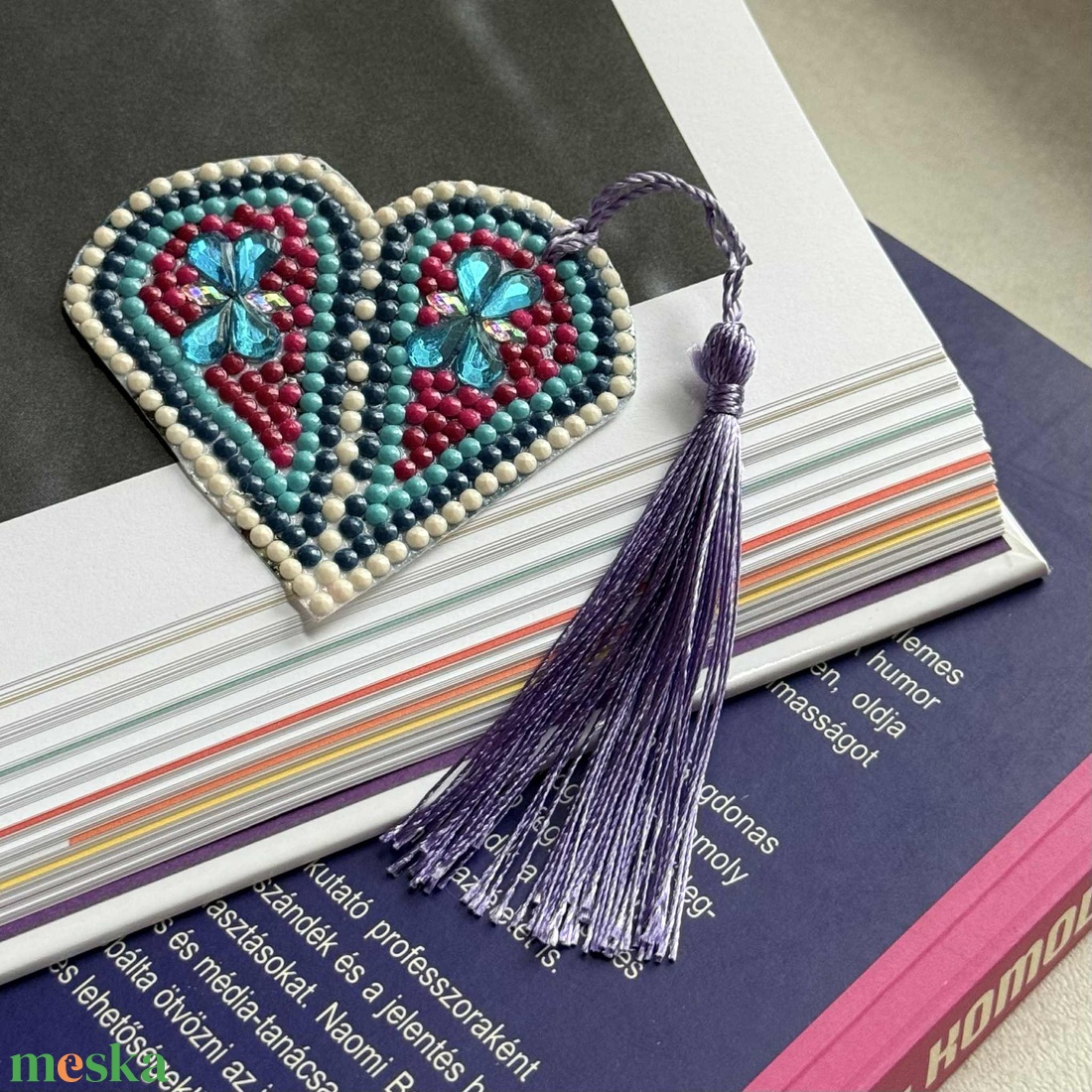 Szív alakú könyvjelző - könyv & zene - könyvjelző - Meska.hu