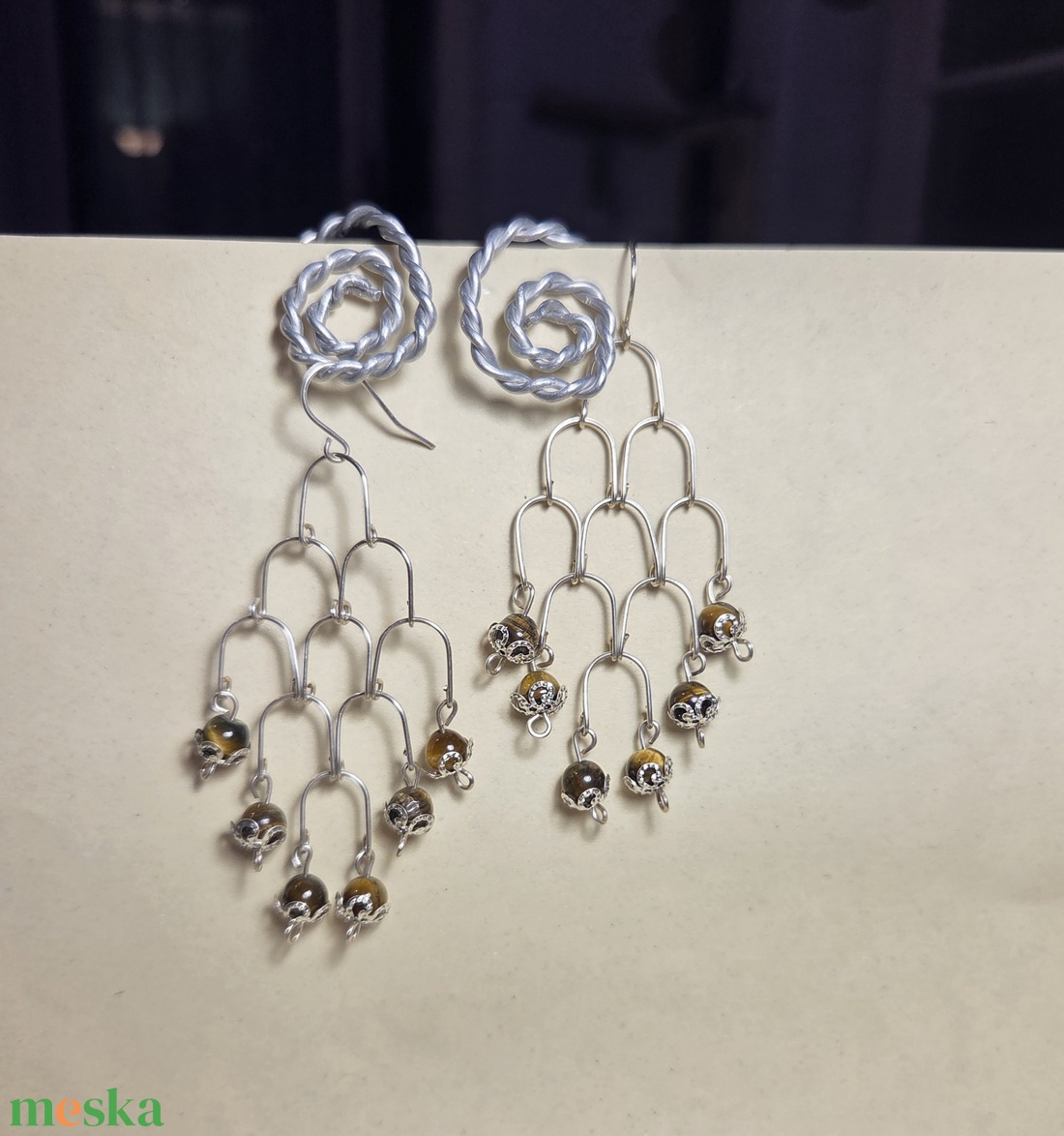 Tigrisszemes  fülbevaló - ékszer - fülbevaló - lógó fülbevaló - Meska.hu