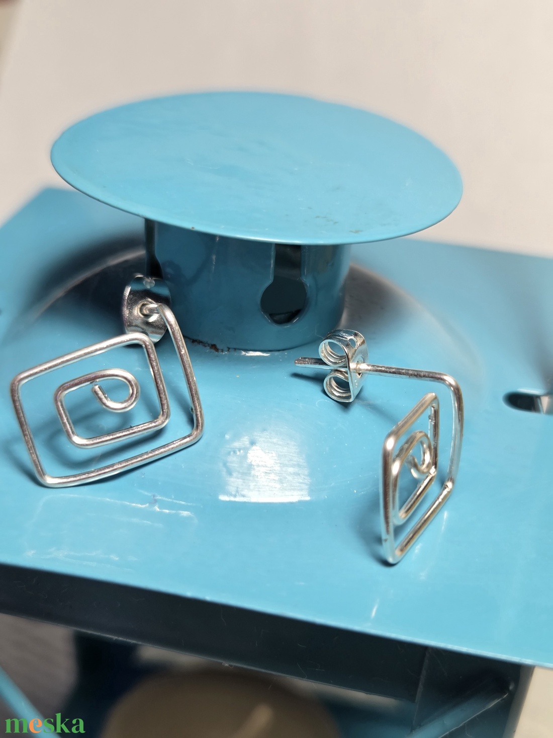 Hajtogatott fülbevaló - ékszer - fülbevaló - fülgyűrű - Meska.hu