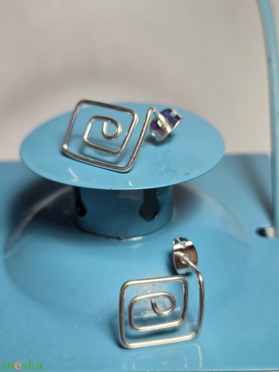 Hajtogatott fülbevaló - ékszer - fülbevaló - fülgyűrű - Meska.hu