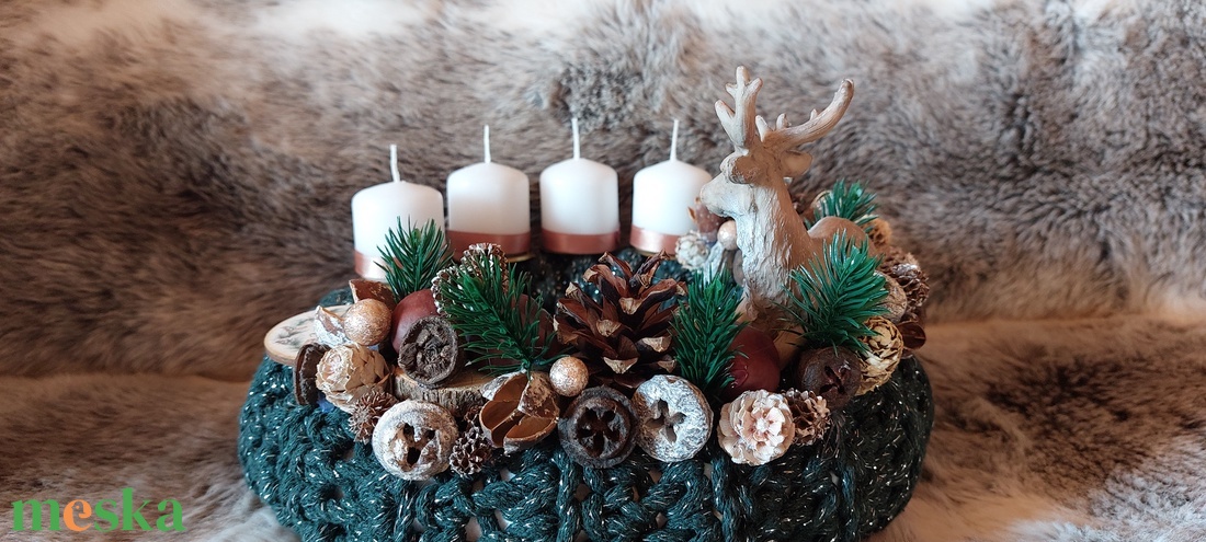 Horgolt Alapú Szarvasos Zöld Adventi koszorú - karácsony - adventi díszek - adventi koszorú - Meska.hu