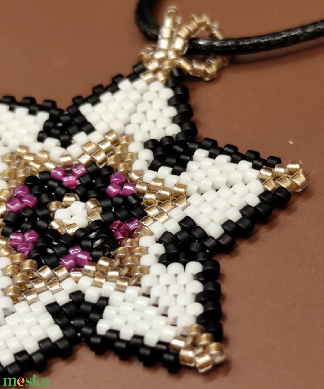 Lila csillagvirág medál - ékszer - nyaklánc - gyöngyös nyaklánc - Meska.hu