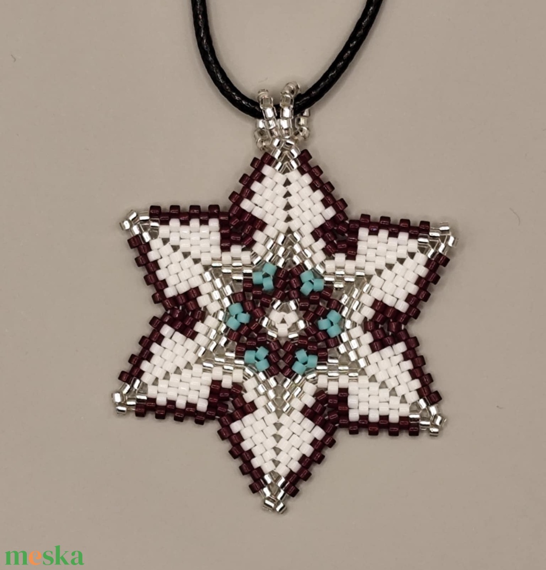 Kék csillagvirág medál - ékszer - nyaklánc - gyöngyös nyaklánc - Meska.hu