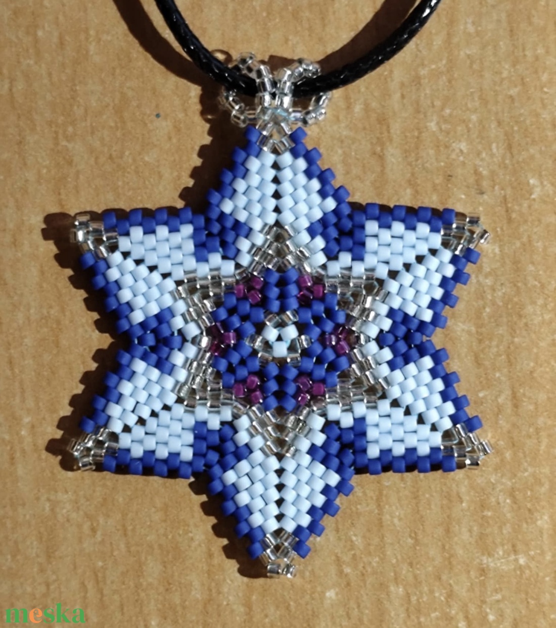 Jeges csillagvirág medál - ékszer - nyaklánc - gyöngyös nyaklánc - Meska.hu