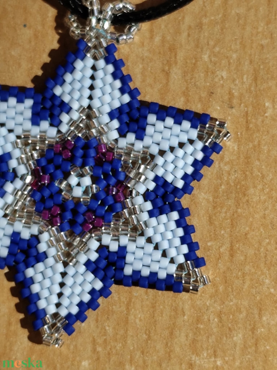 Jeges csillagvirág medál - ékszer - nyaklánc - gyöngyös nyaklánc - Meska.hu