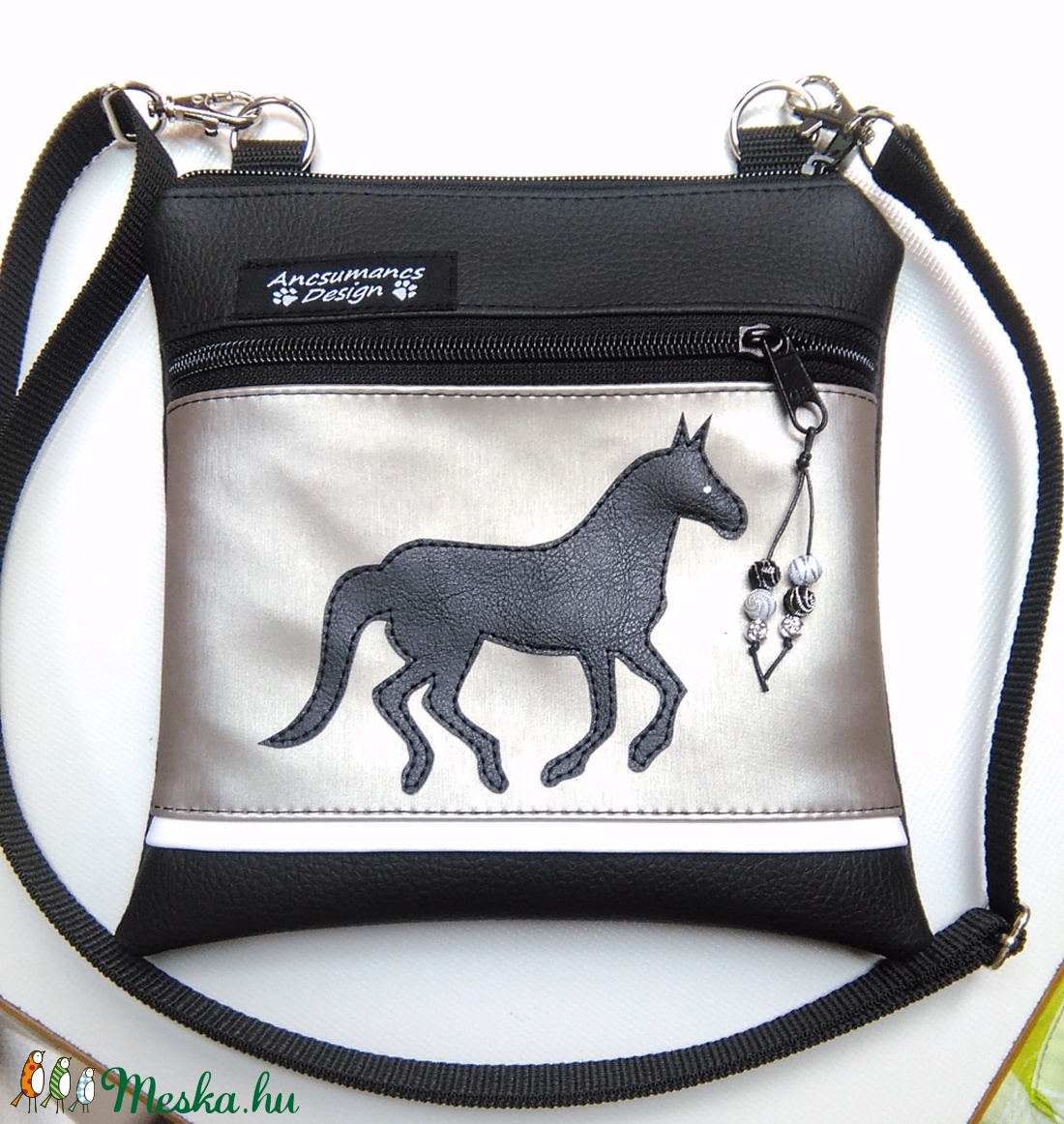 Lovas  övtáska,kistáska,laptáska -  - Meska.hu