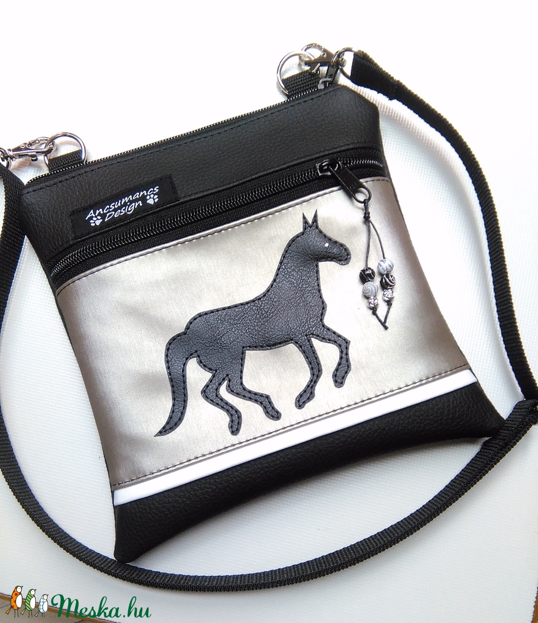 Lovas  övtáska,kistáska,laptáska -  - Meska.hu