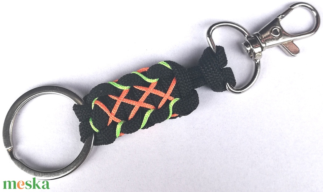 Simple Cobra X-style paracord karkötő kulcstartóval tukcsattal fekete-neonnarancs-neonzöld (csuklóméret 19-20cm) - ékszer - karkötő - fonott karkötő - Meska.hu Simple Cobra X-style paracord karkötő kulcstartóval tukcsattal fekete-neonnarancs-neonzöld (csuklóméret 19-20cm) - ékszer - karkötő - fonott karkötő - Meska.hu