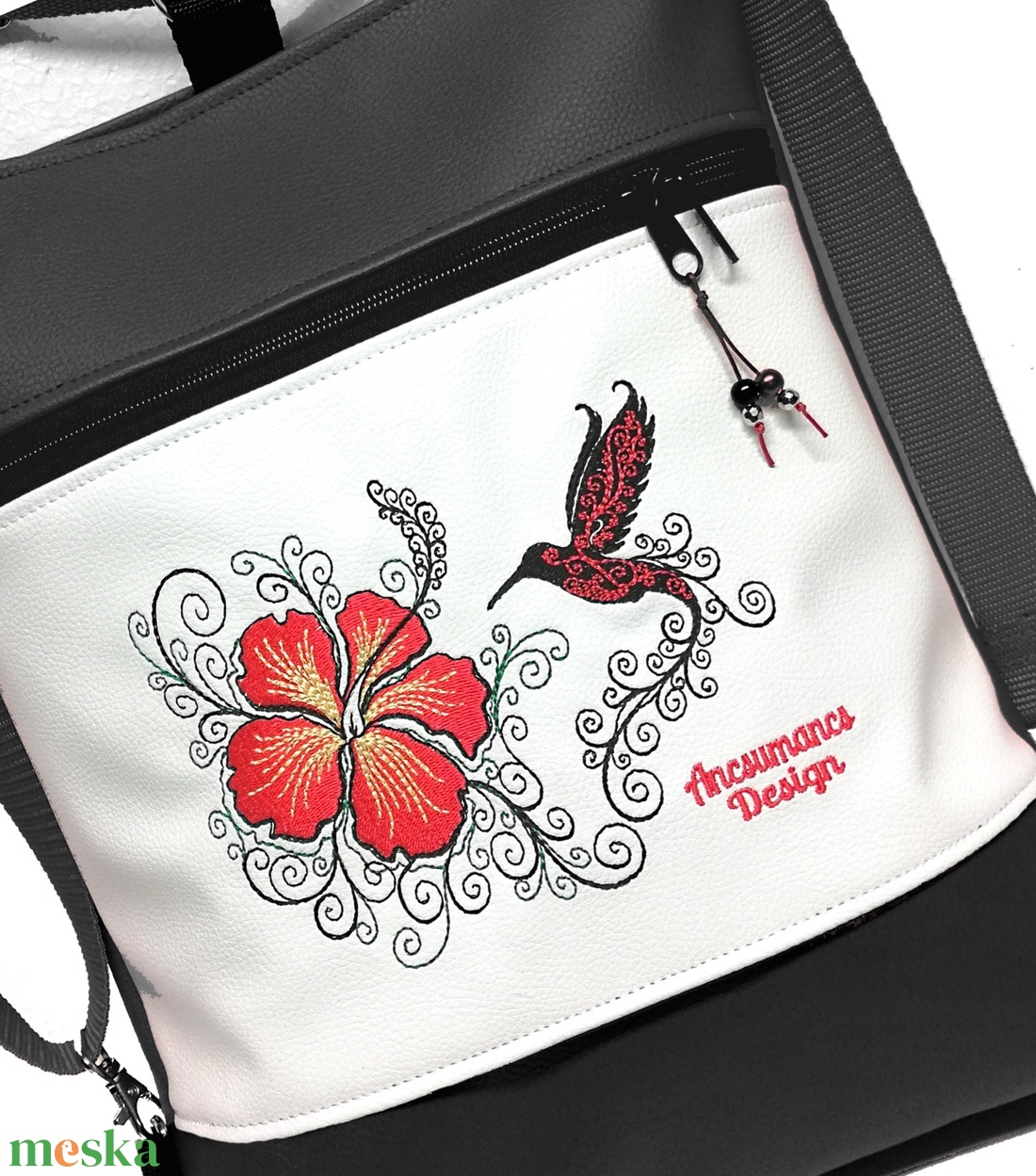 Hímzett kolibri madaras 3in1 hátizsák univerzális táska fekete-fehér - táska & tok - hátizsák - hátizsák - Meska.hu