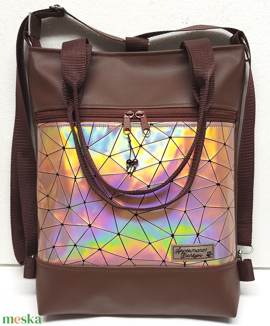 Elegáns 4in1 kakaóbarna lézerhologramos textilbőr hátizsák univerzális táska - táska & tok - variálható táska - Meska.hu Elegáns 4in1 kakaóbarna lézerhologramos textilbőr hátizsák univerzális táska - táska & tok - variálható táska - Meska.hu