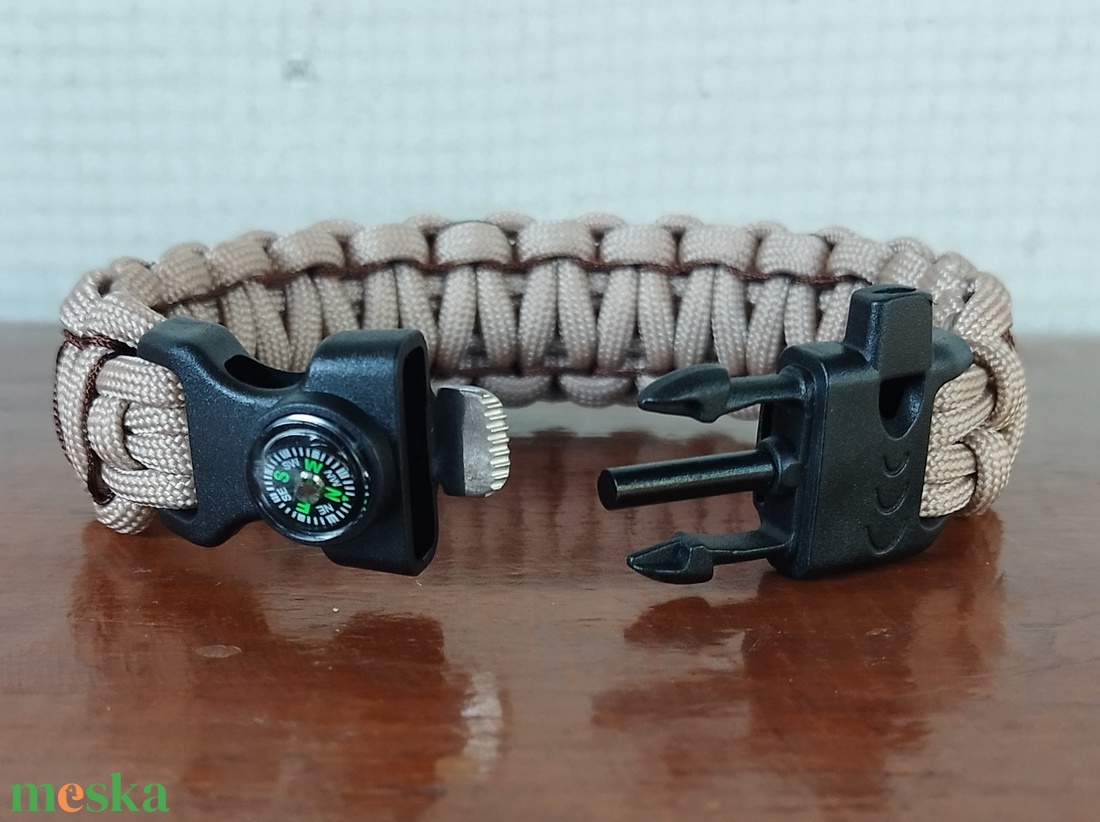 Taktikai túlélő paracord karkötő 3 funkciós csattal COBRA X-STITCH BEN GRIMM (csuklóméret: 19-20cm) - ékszer - karkötő - fonott karkötő - Meska.hu Taktikai túlélő paracord karkötő 3 funkciós csattal COBRA X-STITCH BEN GRIMM (csuklóméret: 19-20cm) - ékszer - karkötő - fonott karkötő - Meska.hu