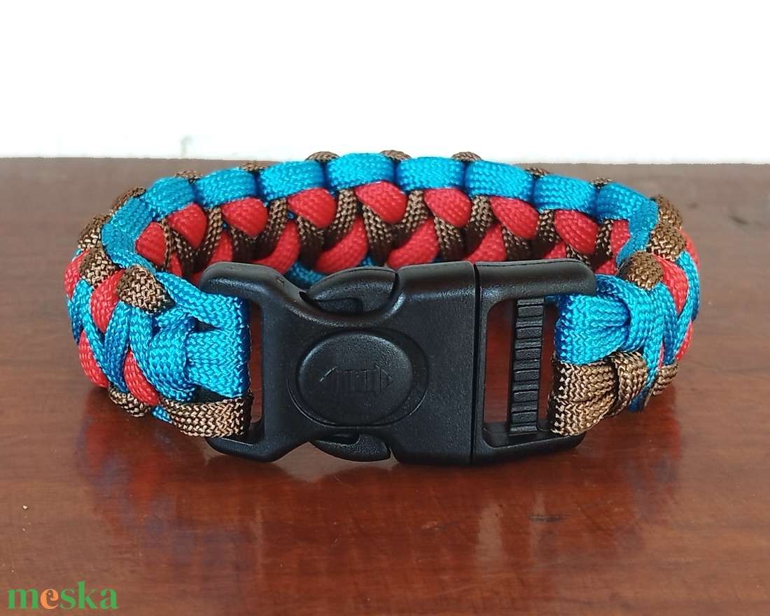 Designer túlélő paracord karkötő biztonsági csattal DRAGON EYE YONDU (csuklóméret 19-20cm) - ékszer - karkötő - fonott karkötő - Meska.hu Designer túlélő paracord karkötő biztonsági csattal DRAGON EYE YONDU (csuklóméret 19-20cm) - ékszer - karkötő - fonott karkötő - Meska.hu