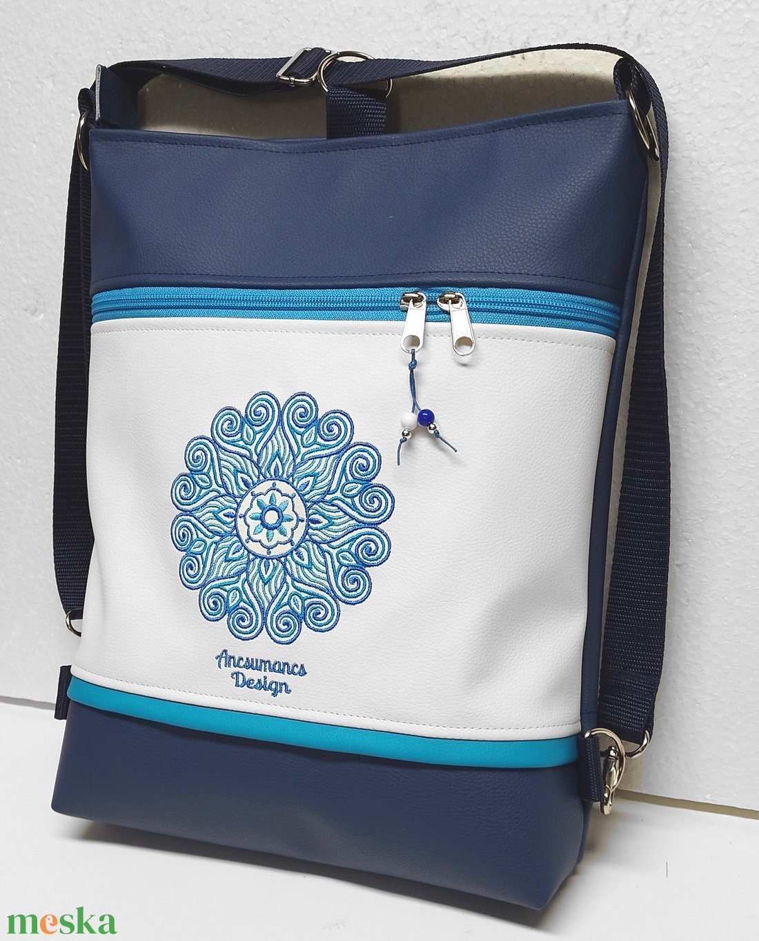 Hímzett mandalás 3in1 hátizsák univerzális táska tengerészkék-fehér(mandala002) - táska & tok - variálható táska - Meska.hu