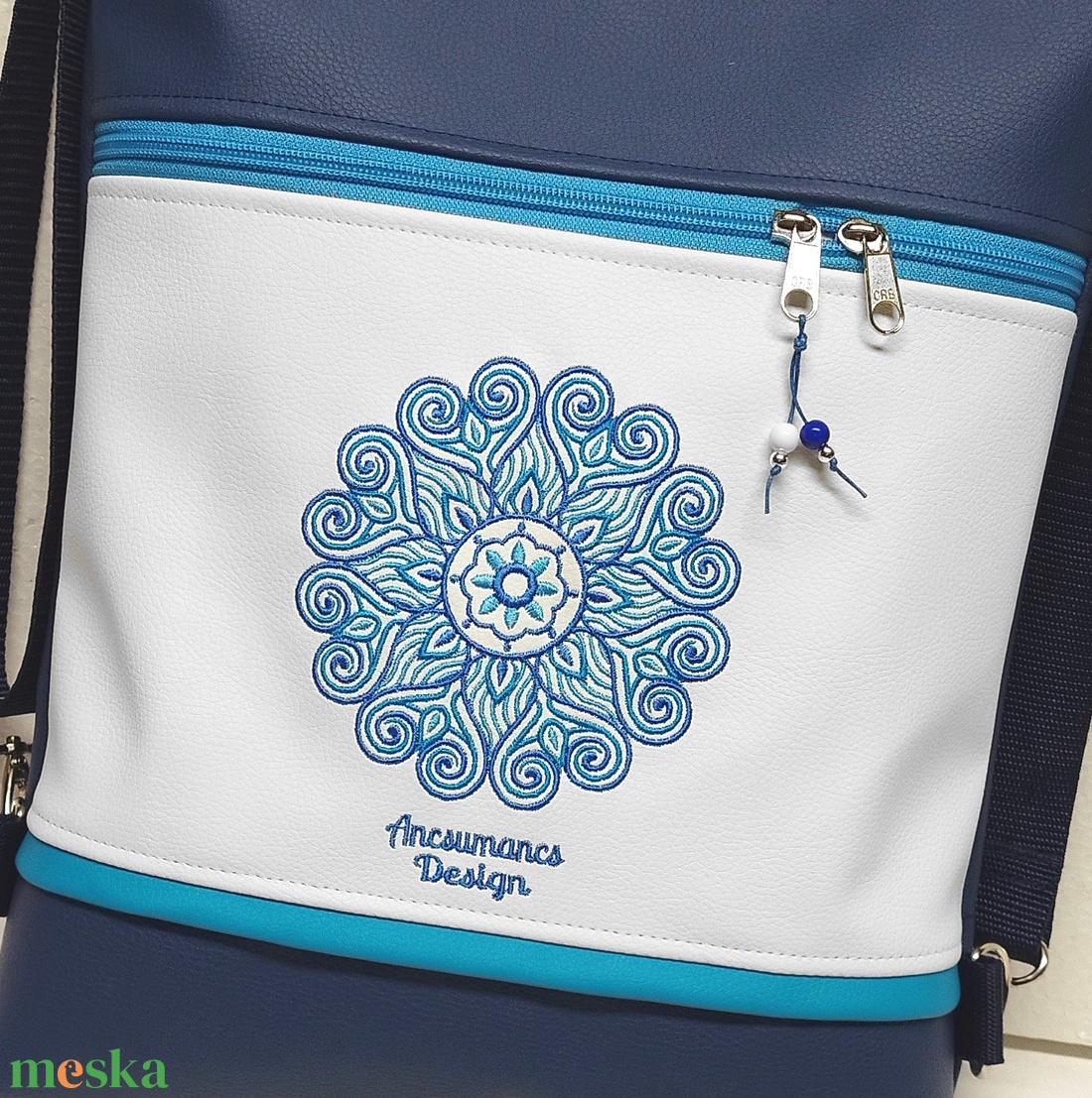 Hímzett mandalás 3in1 hátizsák univerzális táska tengerészkék-fehér(mandala002) - táska & tok - variálható táska - Meska.hu