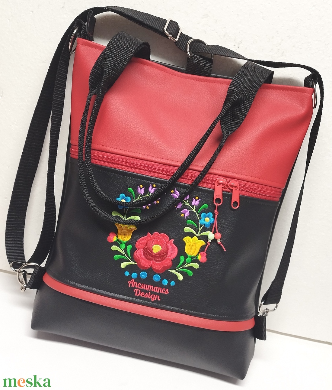 Hímzett 4in1 hátizsák univerzális táska fekete piros Hungarian Folkart05 - táska & tok - variálható táska - Meska.hu Hímzett 4in1 hátizsák univerzális táska fekete piros Hungarian Folkart05 - táska & tok - variálható táska - Meska.hu