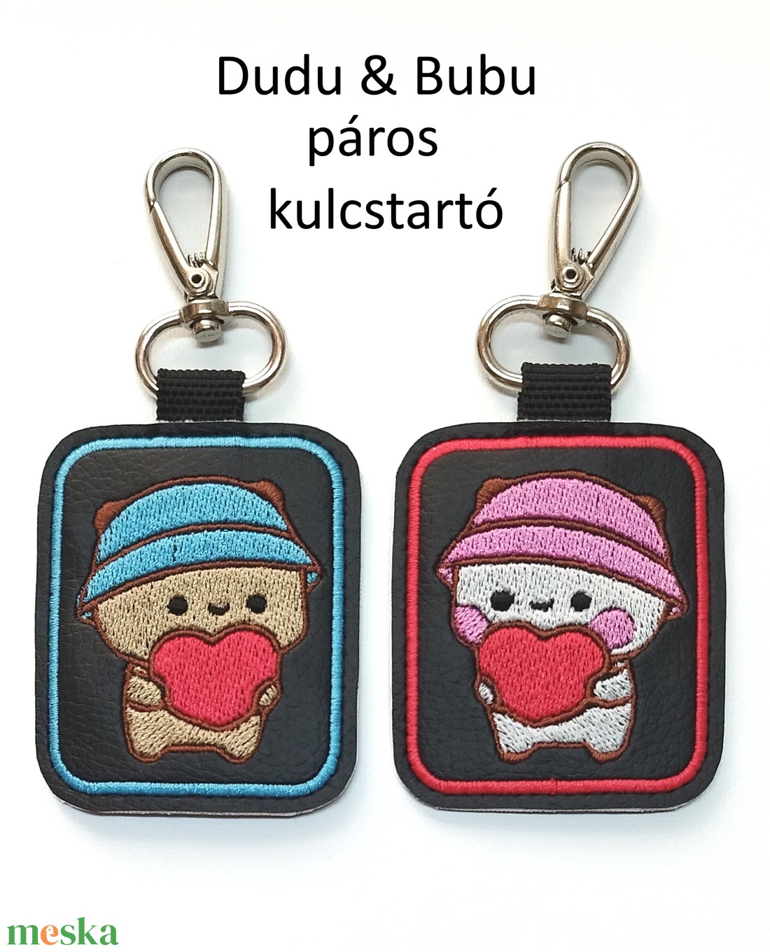 Hímzett Bubu és Dudu szerelmes kulcstartó szett karabinerrel - táska & tok - kulcstartó & táskadísz - kulcstartó - Meska.hu