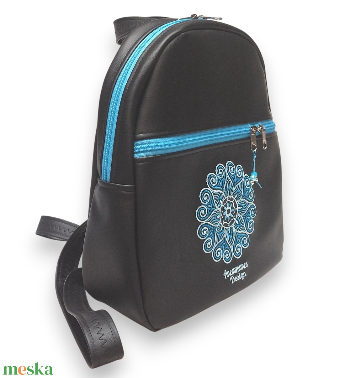 Back Pack M hátizsák - Hímzett mandalás, fekete-türkizkék, textilbőr pántokkal (mandala002) 33x27x10 - táska & tok - hátizsák - hátizsák - Meska.hu Back Pack M hátizsák - Hímzett mandalás, fekete-türkizkék, textilbőr pántokkal (mandala002) 33x27x10 - táska & tok - hátizsák - hátizsák - Meska.hu