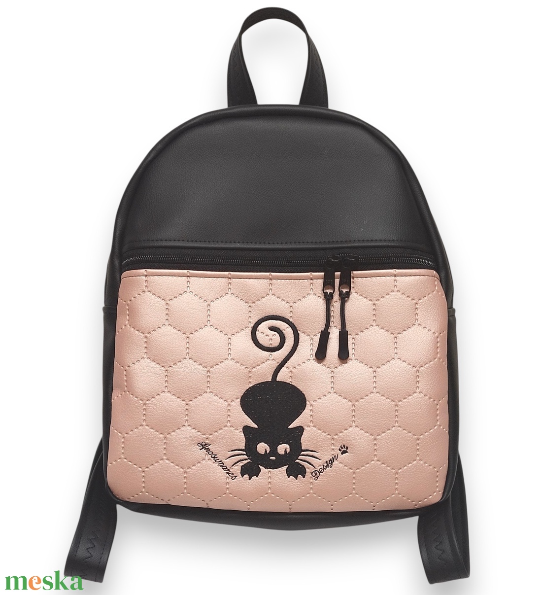 Back Pack M hátizsák - Hímzett cicás, fekete-rose, textilbőr pántokkal 33x27x10 - táska & tok - hátizsák - hátizsák - Meska.hu Back Pack M hátizsák - Hímzett cicás, fekete-rose, textilbőr pántokkal 33x27x10 - táska & tok - hátizsák - hátizsák - Meska.hu