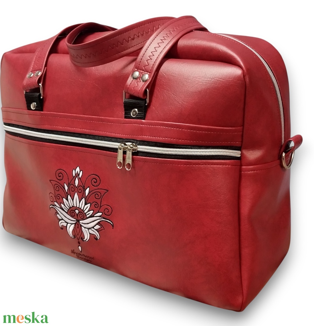 Fly Bag utazótáska kézipoggyász 42x32x18 Lótuszvirág bordó alapon - táska & tok - kézitáska & válltáska - nagy pakolós táska - Meska.hu