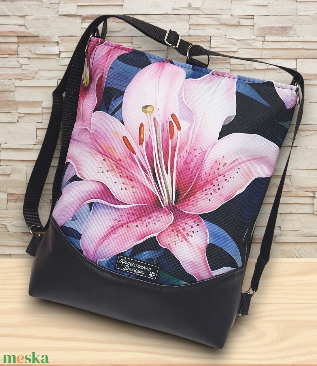Óriás liliom - Mosolyvonalas hátulzsebes 3in1 textilbőr hátizsák univerzális táska - táska & tok - hátizsák - hátizsák - Meska.hu Óriás liliom - Mosolyvonalas hátulzsebes 3in1 textilbőr hátizsák univerzális táska - táska & tok - hátizsák - hátizsák - Meska.hu
