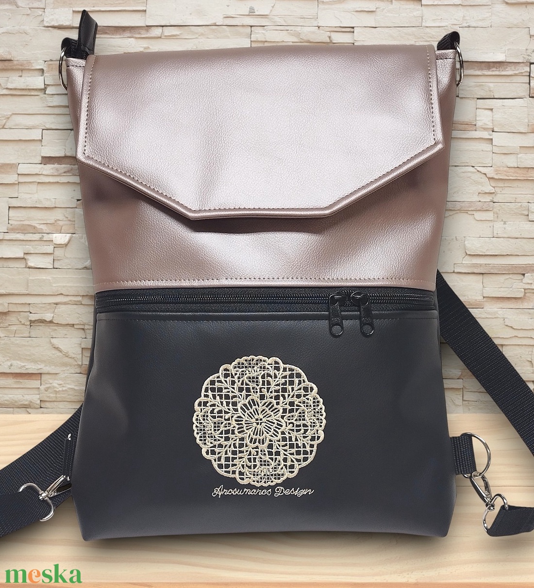 Hímzett csipke mandalás fedélrészes 3in1 hátizsák univerzális táska fekete-púder - táska & tok - hátizsák - hátizsák - Meska.hu