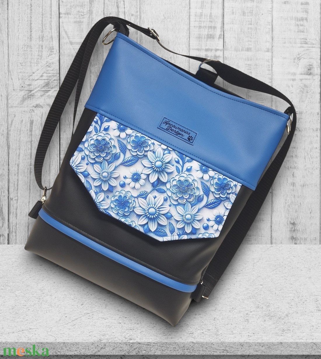 Kék virágok EMILI 3 funkciós hátizsák oldaltáska Fekete-kék - táska & tok - hátizsák - hátizsák - Meska.hu