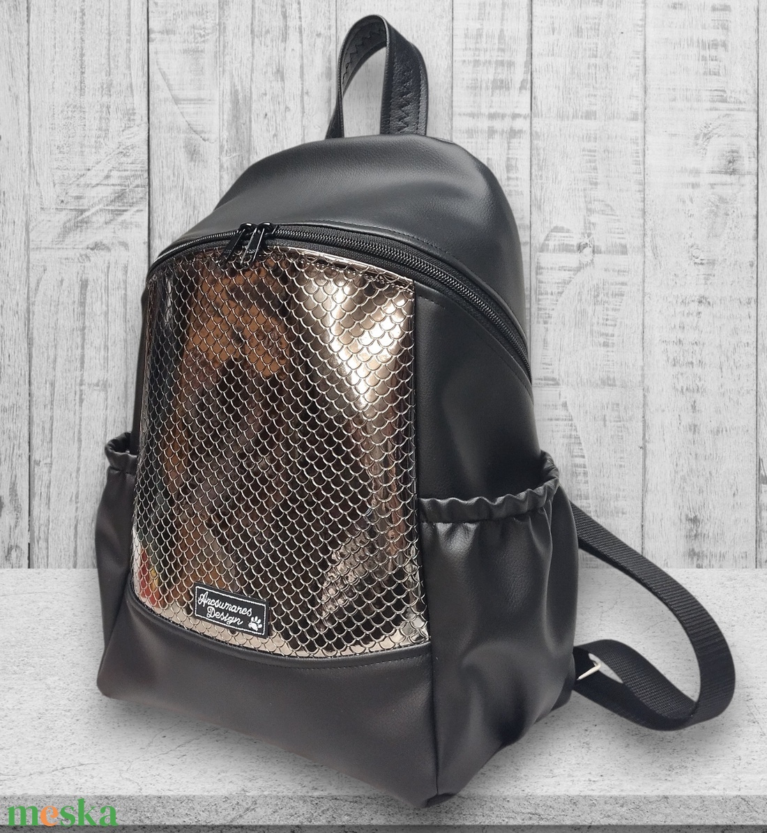 Palacktartós MAXIM BackPack L hátizsák - Fekete - Platina sellőmintás - táska & tok - hátizsák - hátizsák - Meska.hu