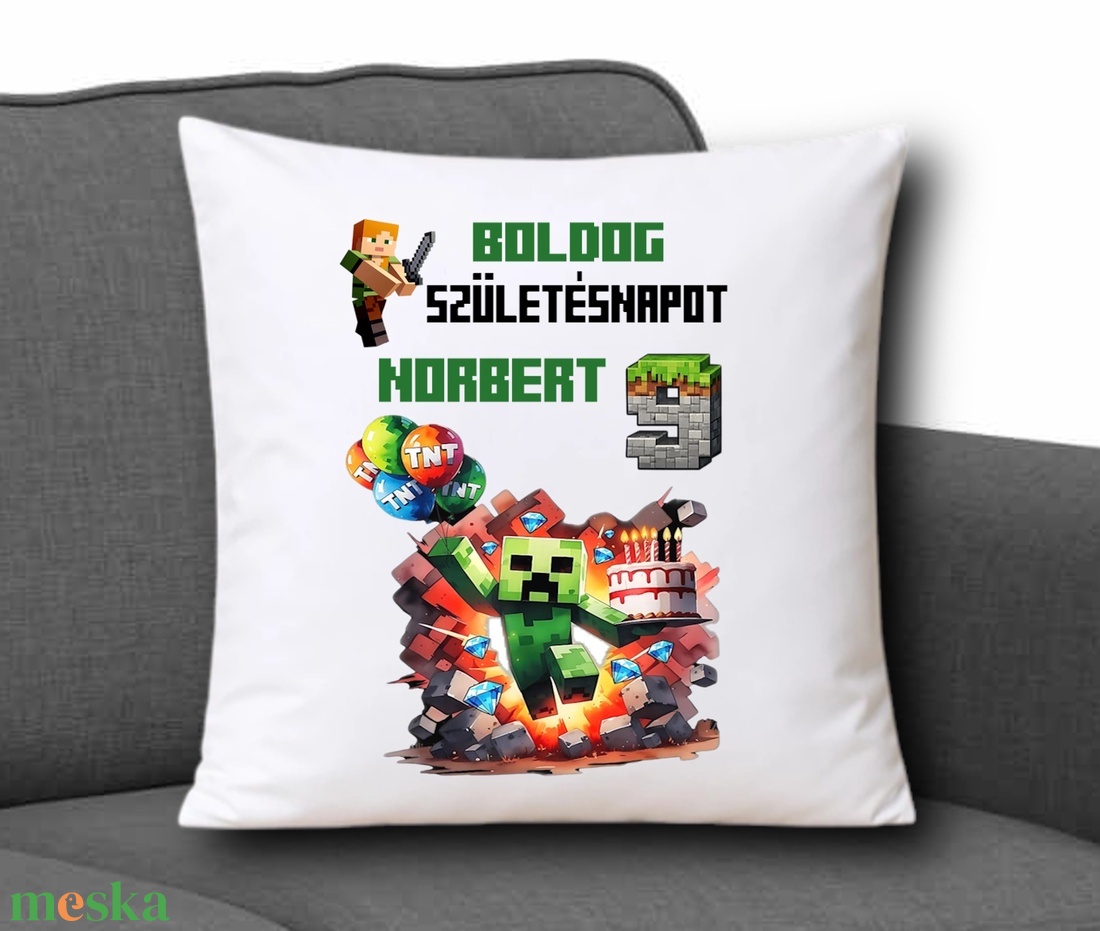 Neves Díszpárna 35x35cm - Boldog Születésnapot Minecraft001 névvel évvel - otthon & életmód - lakástextil - párna & párnahuzat - díszpárna (belsővel együtt) - Meska.hu