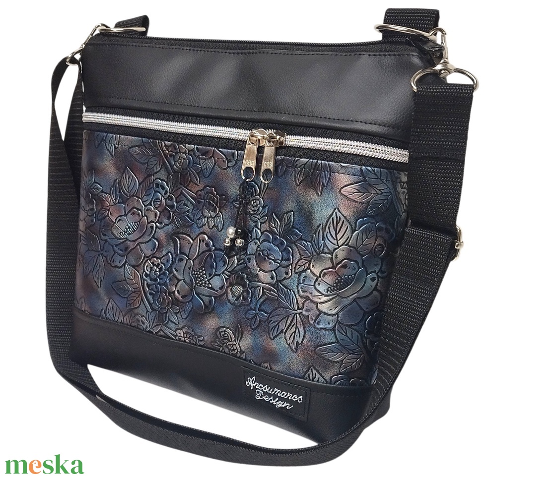 Bella crossbody oldaltáska 28x24cm - Elegáns fekete antik rózsás - táska & tok - kézitáska & válltáska - vállon átvethető táska - Meska.hu