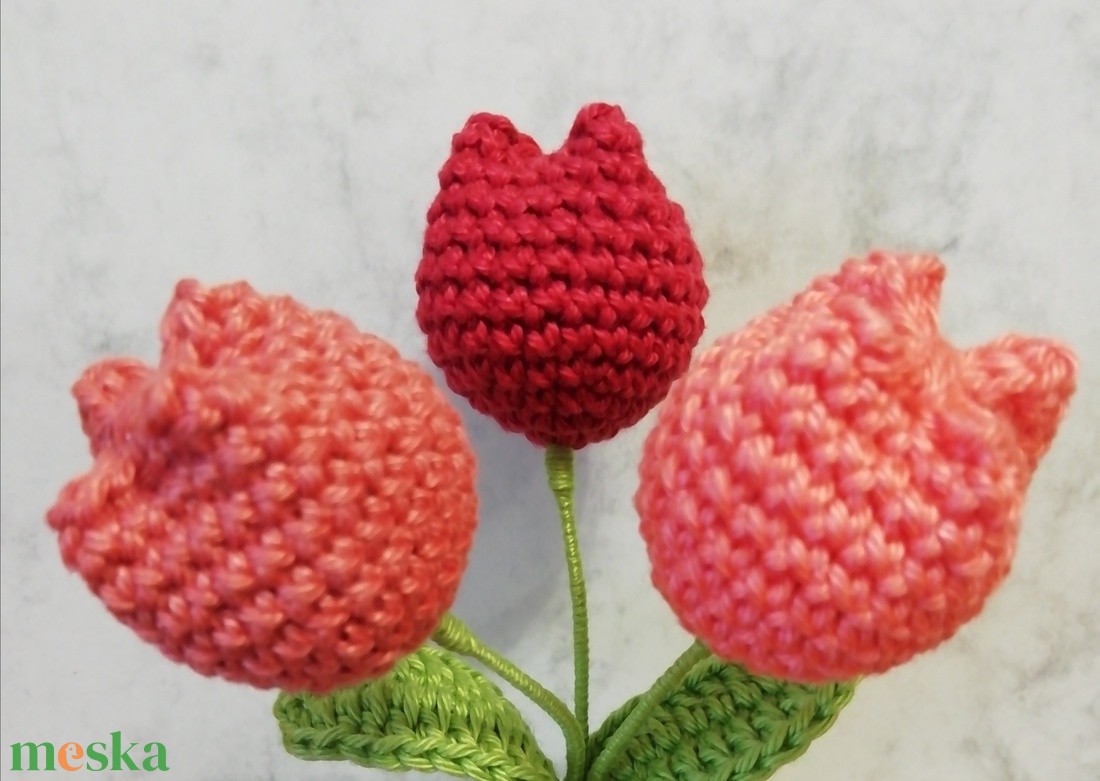 Horgolt tulipán kaspóban - otthon & életmód - dekoráció - asztal és polc dekoráció - asztaldísz - Meska.hu Horgolt tulipán kaspóban - otthon & életmód - dekoráció - asztal és polc dekoráció - asztaldísz - Meska.hu