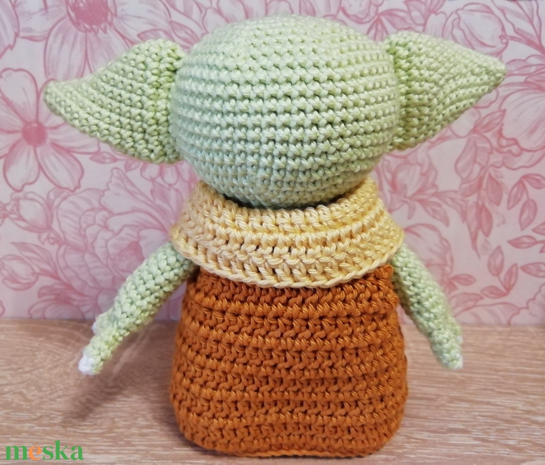 Horgolt Baby Yoda  - játék & sport - plüssállat & játékfigura - ember - Meska.hu