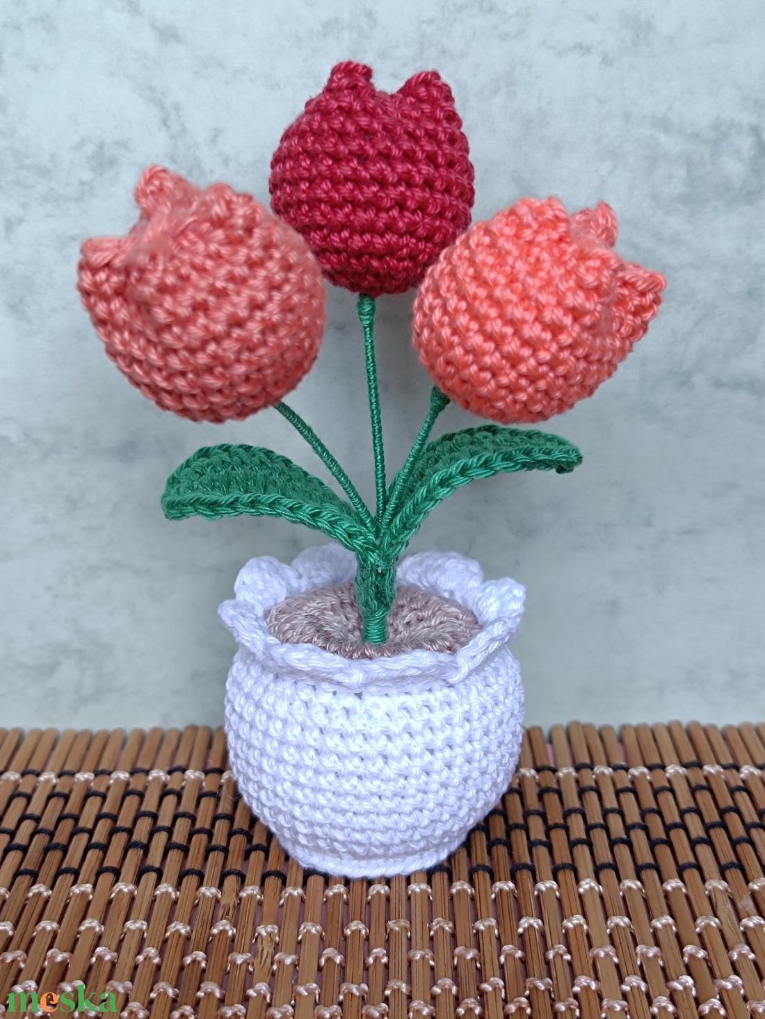 Horgolt tulipáncsokor kaspóban - otthon & életmód - dekoráció - asztal és polc dekoráció - asztaldísz - Meska.hu Horgolt tulipáncsokor kaspóban - otthon & életmód - dekoráció - asztal és polc dekoráció - asztaldísz - Meska.hu