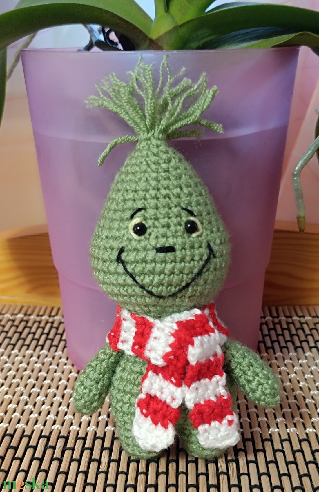 Horgolt Grinch figura - játék & sport - plüssállat & játékfigura - más figura - Meska.hu