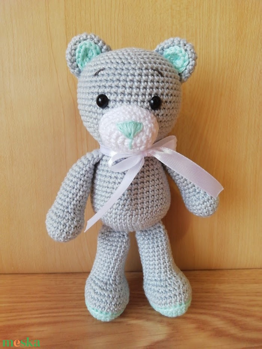 Horgolt Menta kismackó - játék & sport - plüssállat & játékfigura - maci - Meska.hu