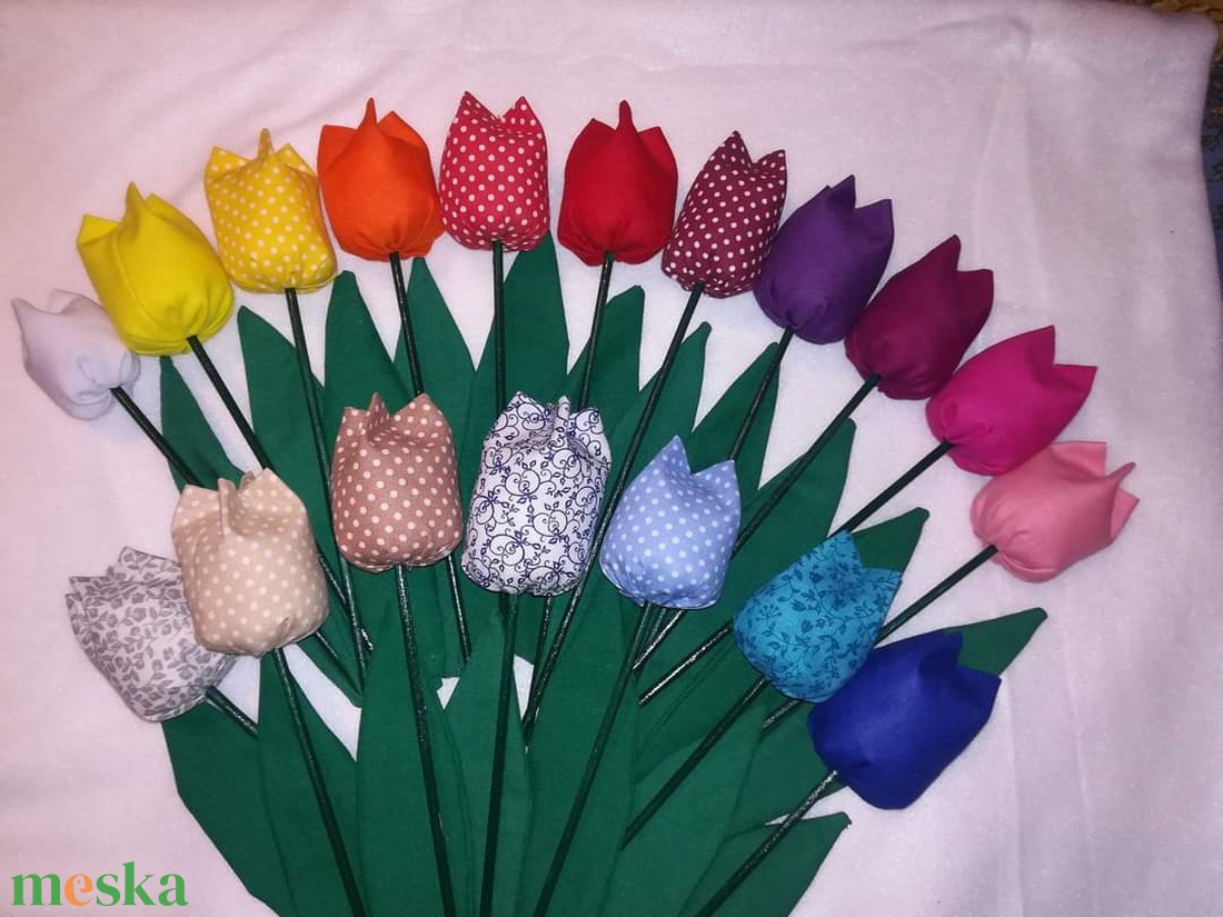 Textil tulipán - otthon & életmód - dekoráció - asztal és polc dekoráció - asztaldísz - Meska.hu Textil tulipán - otthon & életmód - dekoráció - asztal és polc dekoráció - asztaldísz - Meska.hu