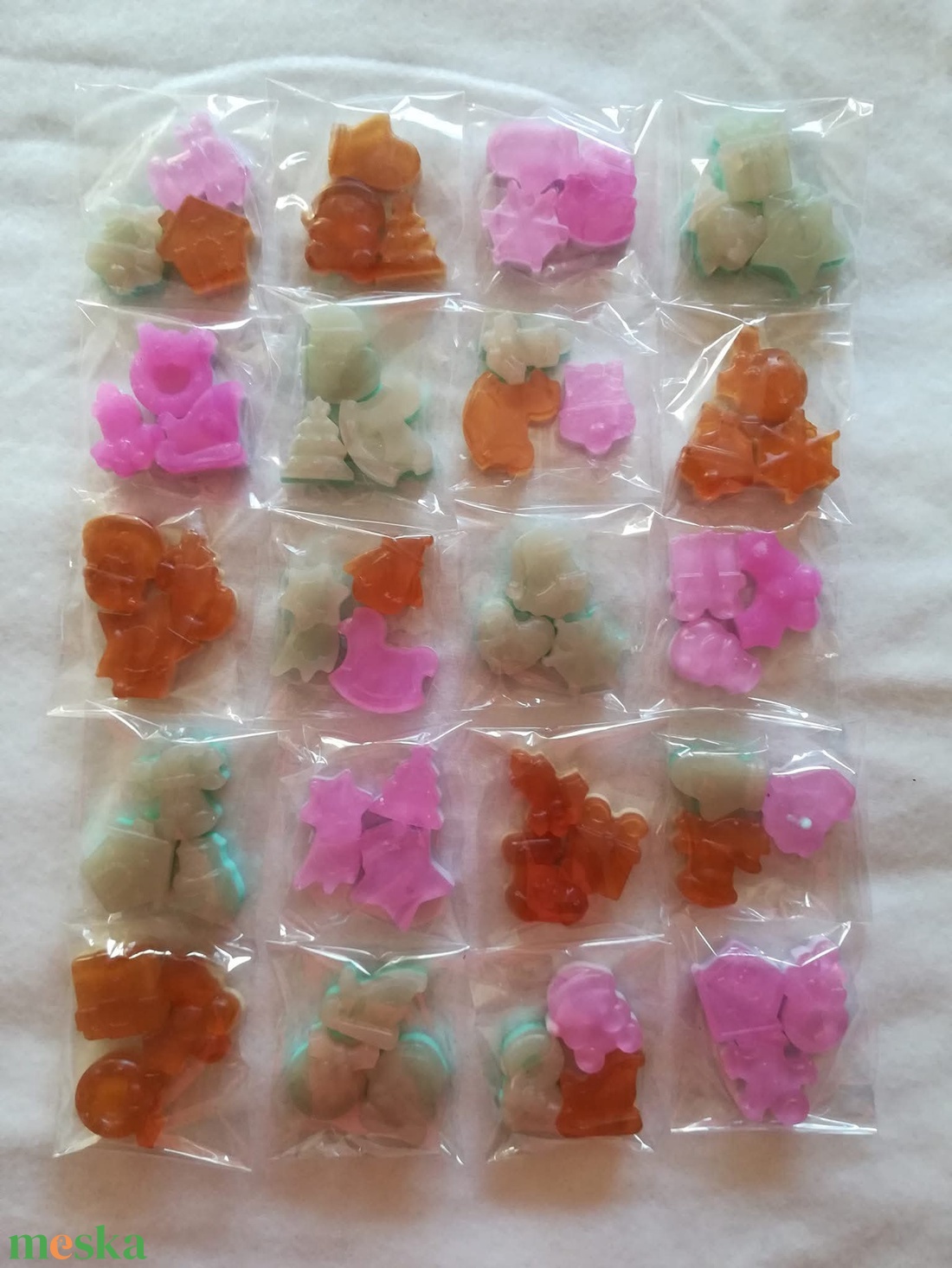 Karácsonyi mini szappan szett - szépségápolás - szappan & fürdés - kézműves szappan - Meska.hu Karácsonyi mini szappan szett - szépségápolás - szappan & fürdés - kézműves szappan - Meska.hu