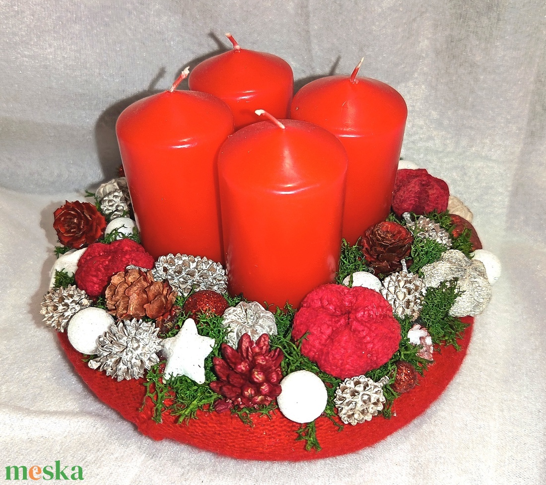 Pici adventi koszorú piros színű  - karácsony - adventi díszek - adventi koszorú - Meska.hu