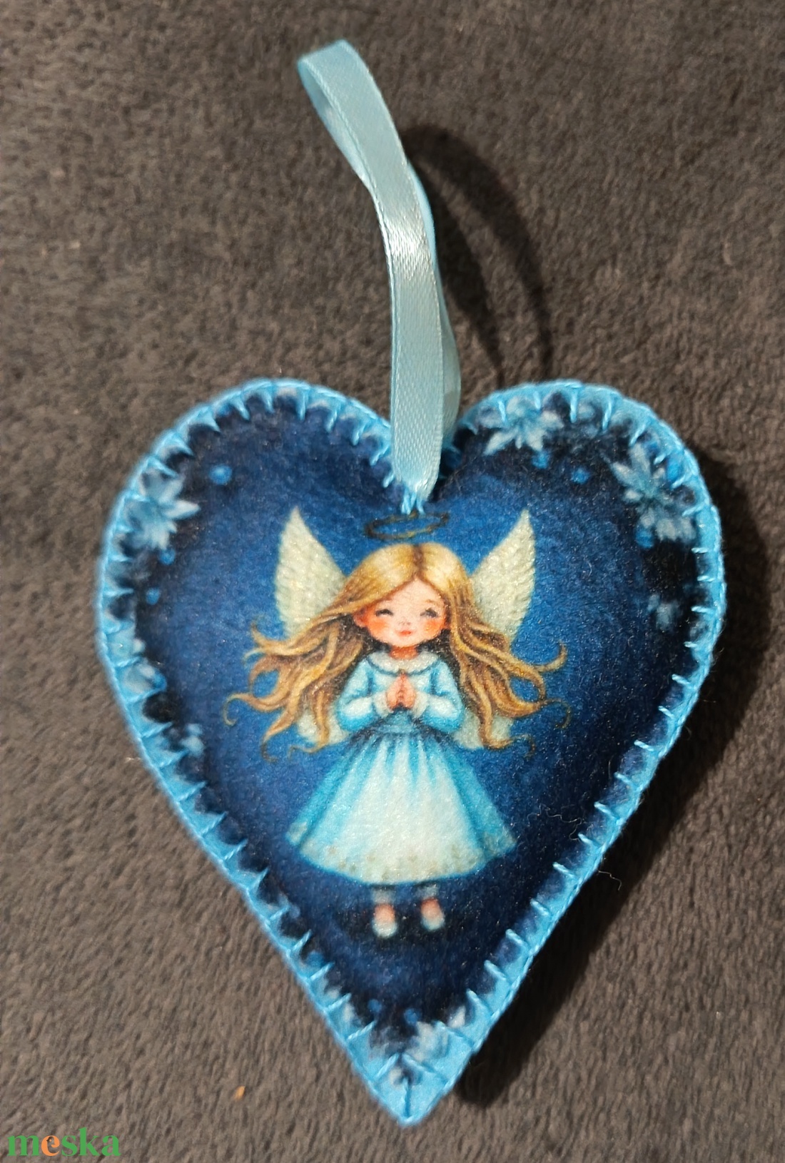 Filc dekoráció, karácsonyfadísz -angyal - karácsony - karácsonyi lakásdekoráció - karácsonyfadíszek - Meska.hu