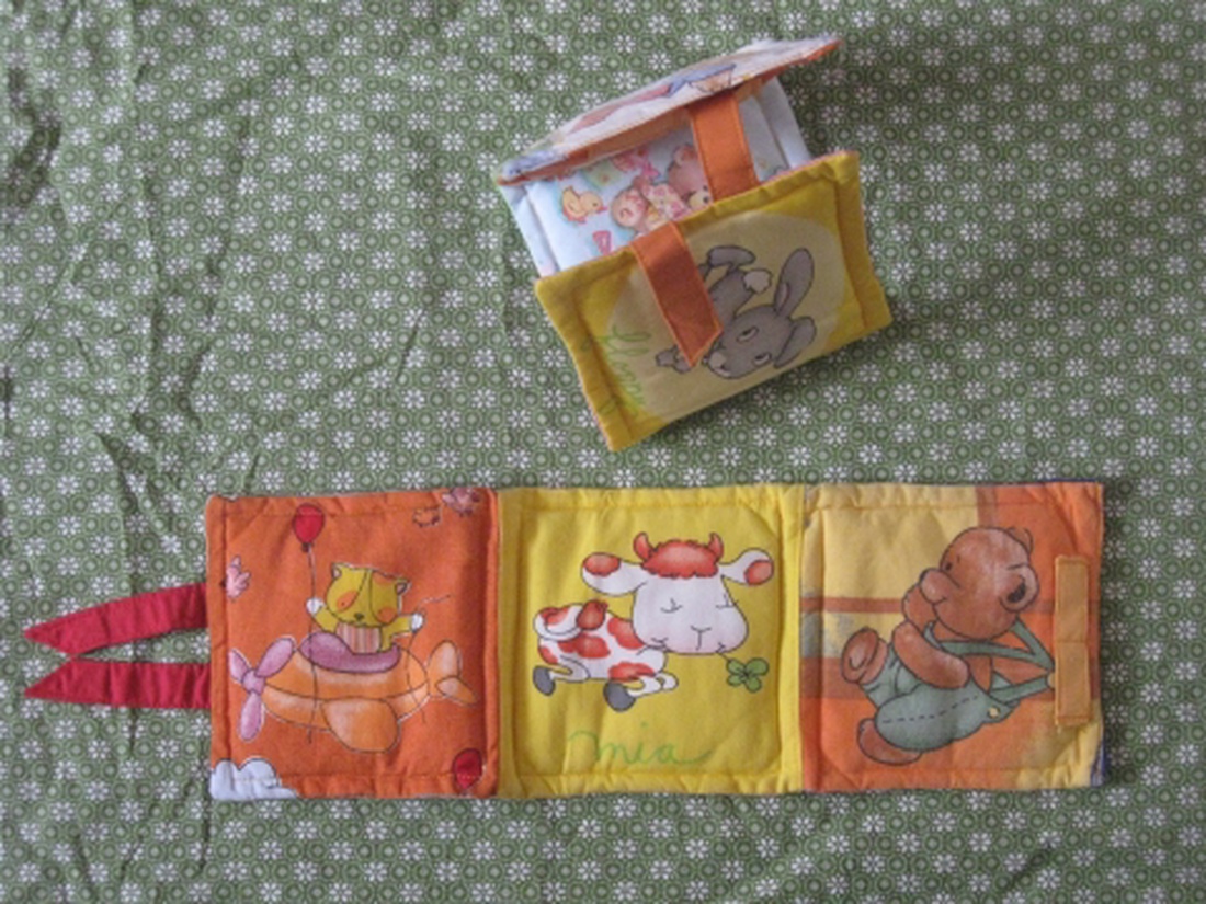 Háztető hajtogatós mesekönyv -  - Meska.hu