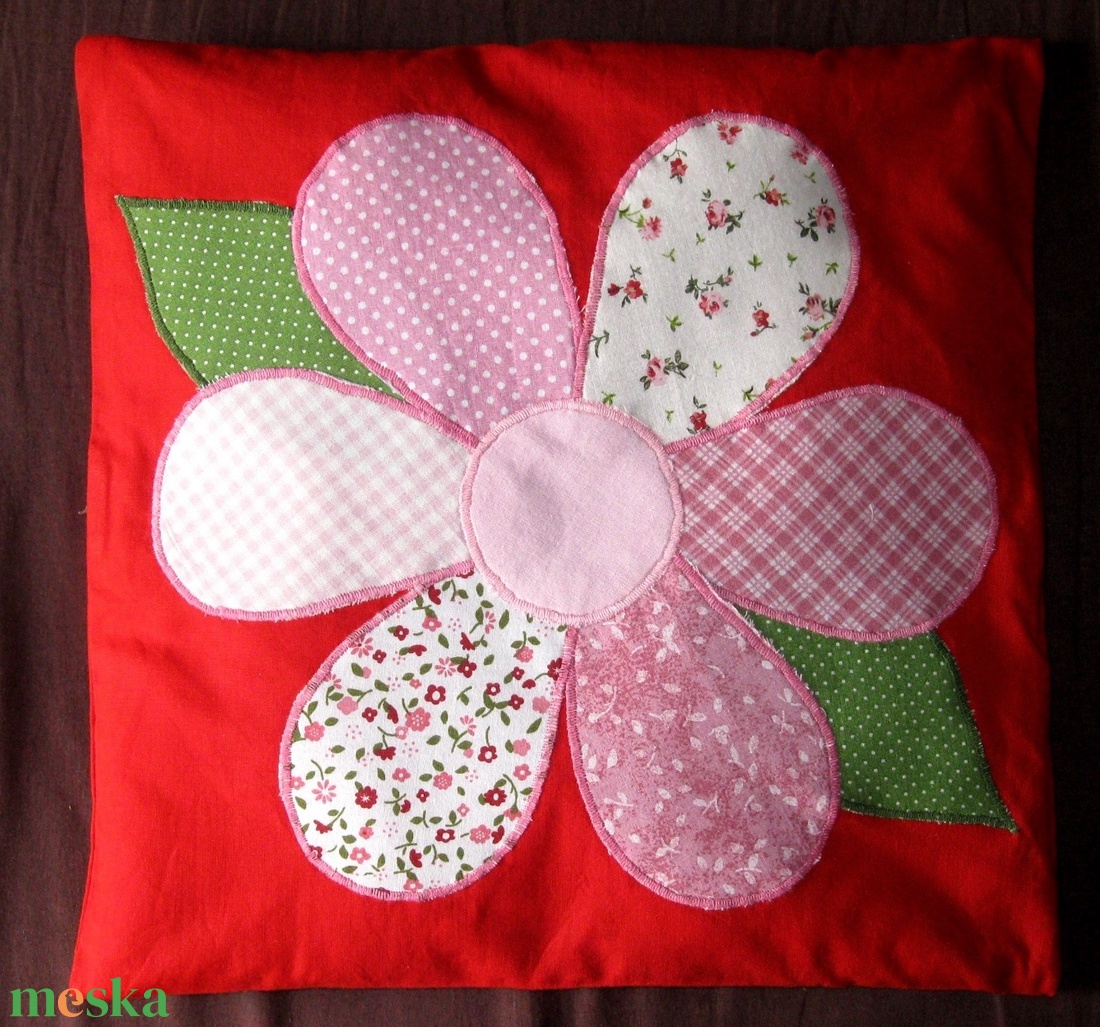 Virágos párna, ovijelek, ovi- és sulikezdés - otthon & életmód - babaszoba, gyerekszoba - babaszoba, gyerekszoba - Meska.hu