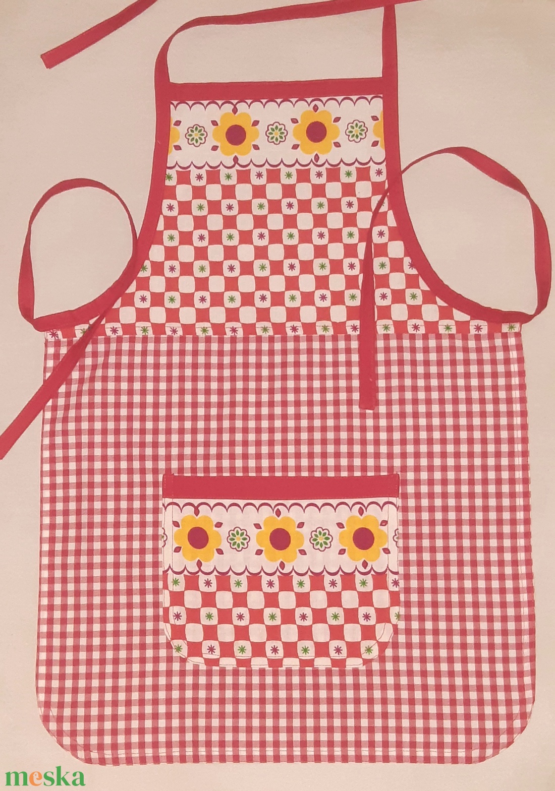 Kislány kötény - otthon & életmód - konyhafelszerelés, tálalás - konyhai textil - kötény - Meska.hu